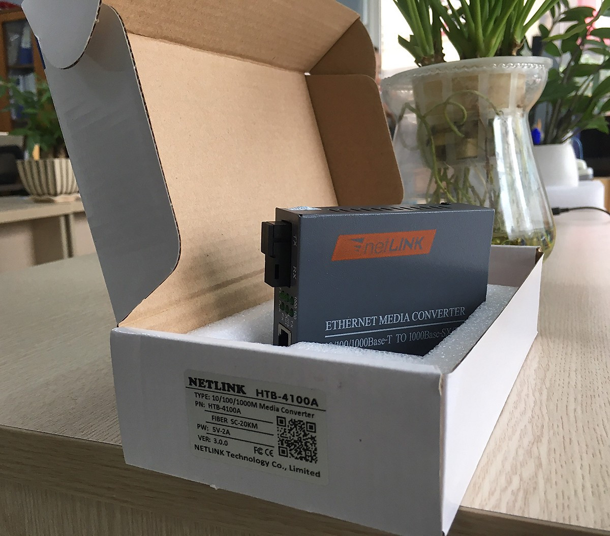 Converter Netlink HTB-4100B Single-mode 20 km loại 1 sợi quang 10/100/1000Mb/s